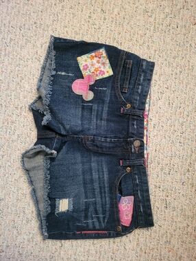 Disney Floral-Trim Dark Denim Shorts with Pink Accents, Womens 6